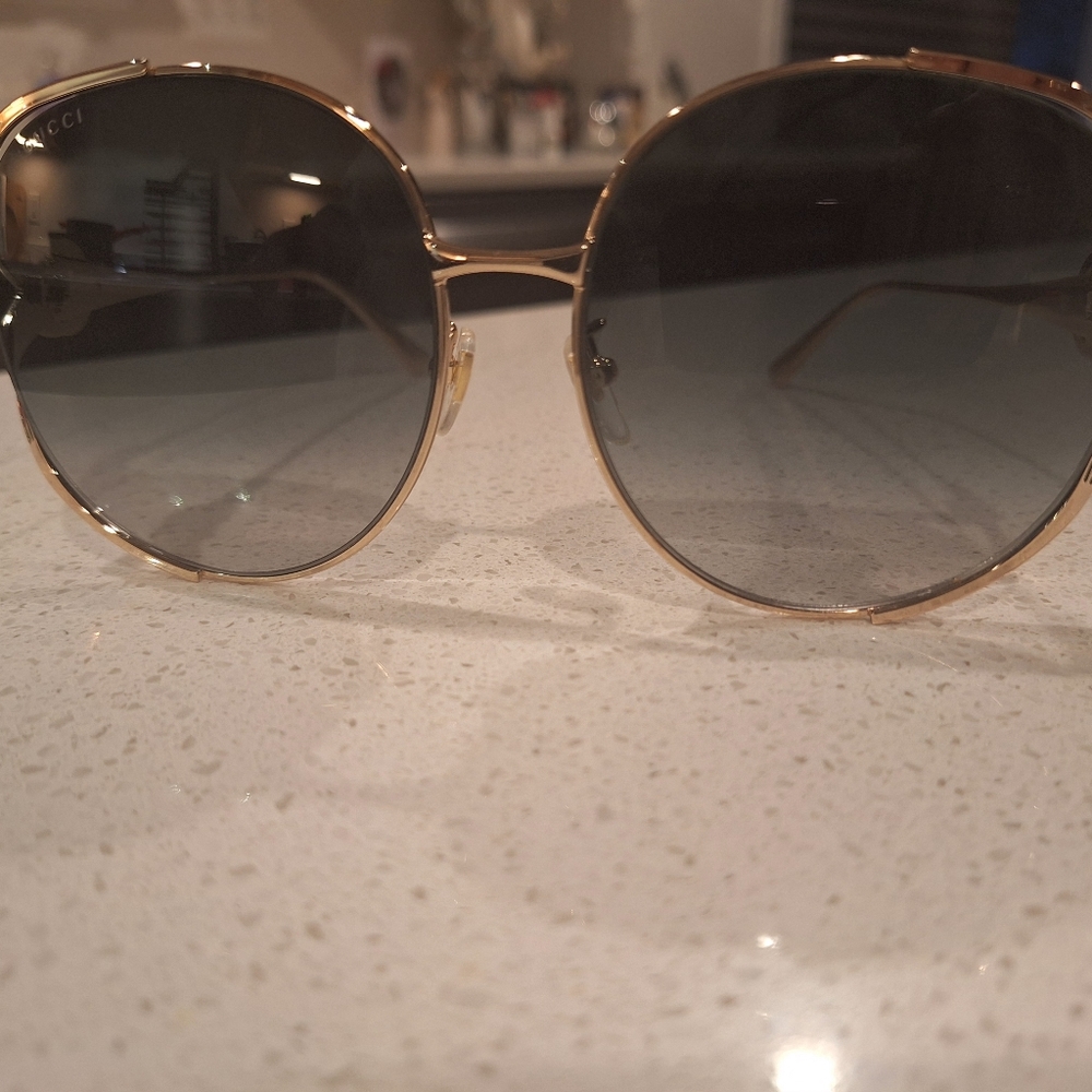 Gucci Sunshades